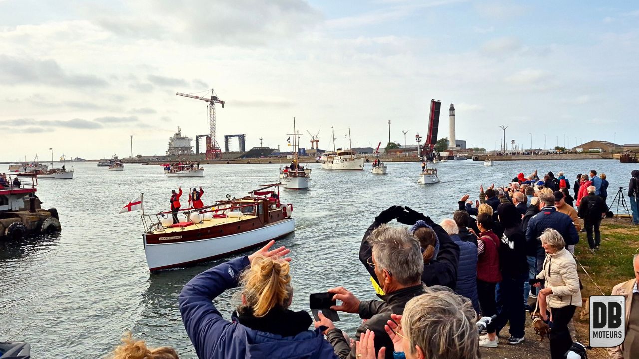 Les Little Ships passent devant DB à Dunkerque