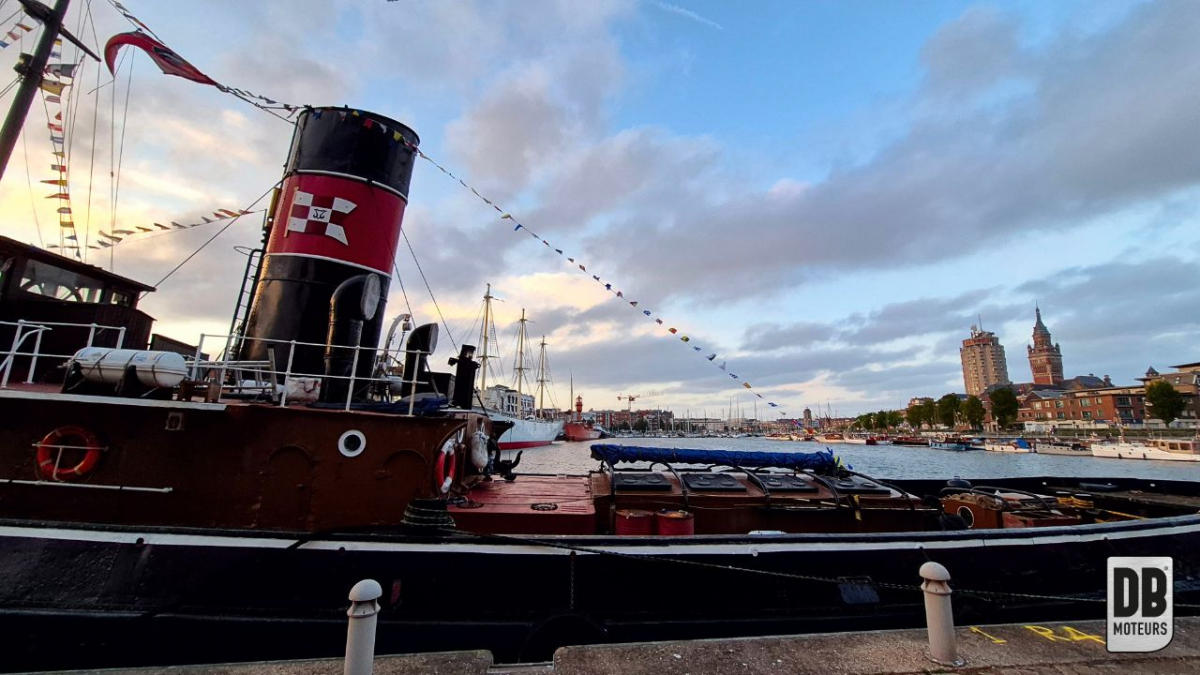 Les Little Ships Anglais dans le port de Dunkerque pour les commémorations de l'opération Dynamo