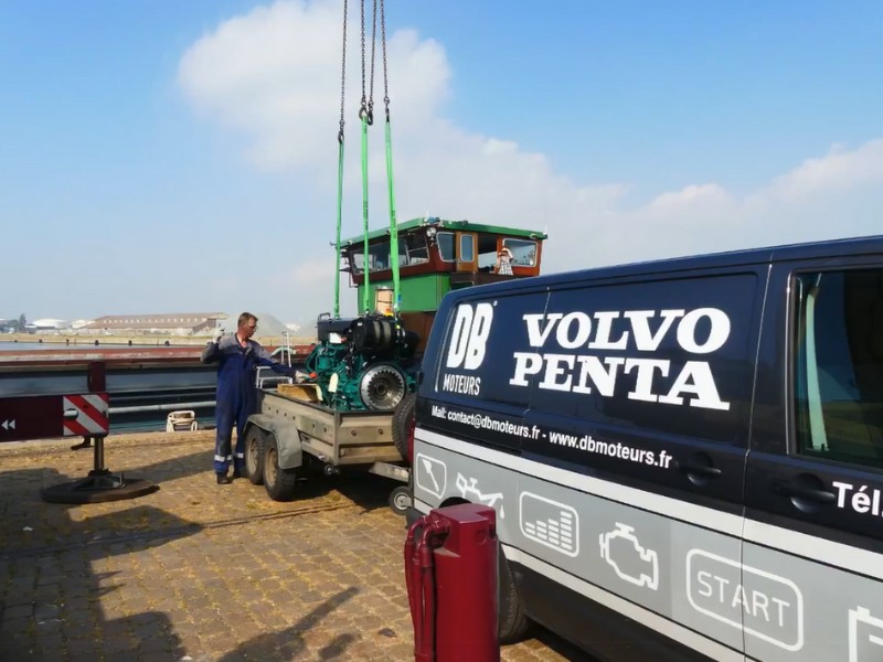 Livraison du nouveau moteur Volvo Penta D13-450